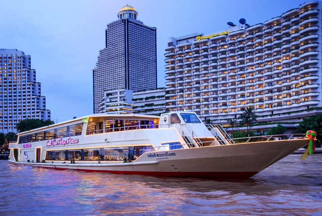 Chao Phraya Princess Cruise